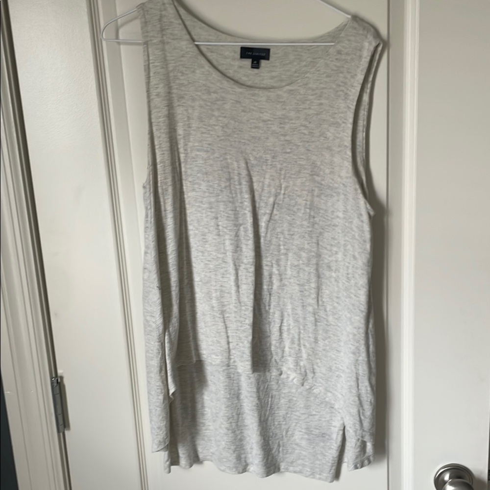 Old Navy Gray Asymmetrical Relaxed Tank Top